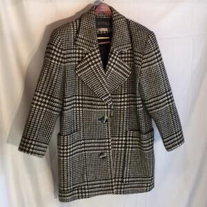 Cilantro L Black white wool plaid coat worn once